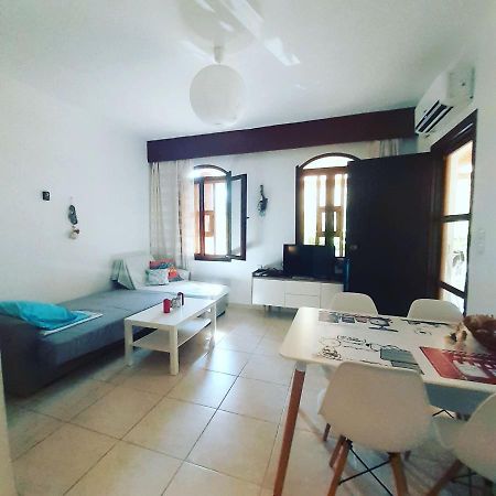 Το Σπίτι Με Το Πηγάδι - Wellcottage Thassos Skala Kallirakhis Exterior photo